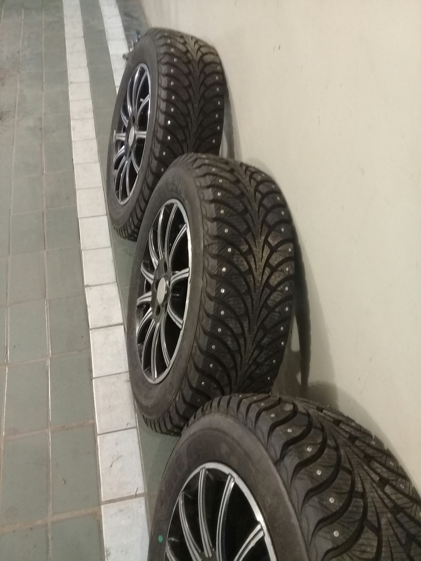 Тапки к зиме готовы. — Ford Focus II Sedan, 2 л, 2011 года | шины | DRIVE2