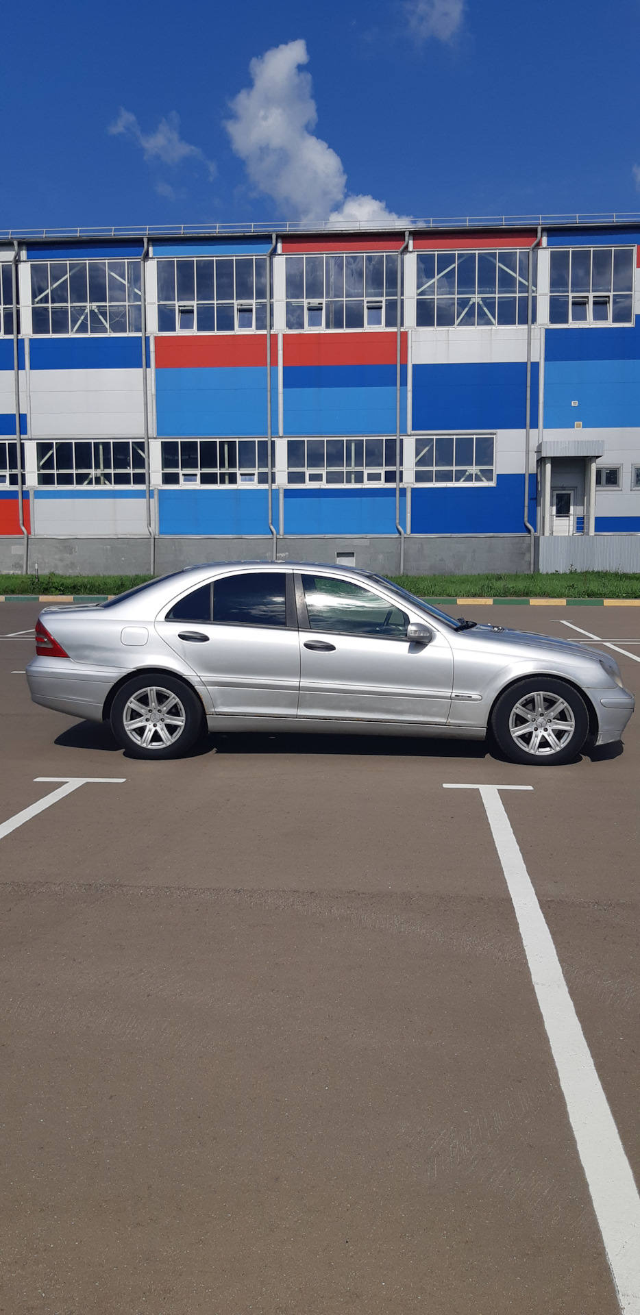 Продажа авто, 7 лет служила верой и правдой. — Mercedes-Benz C-class  (W203), 2,2 л, 2001 года | продажа машины | DRIVE2