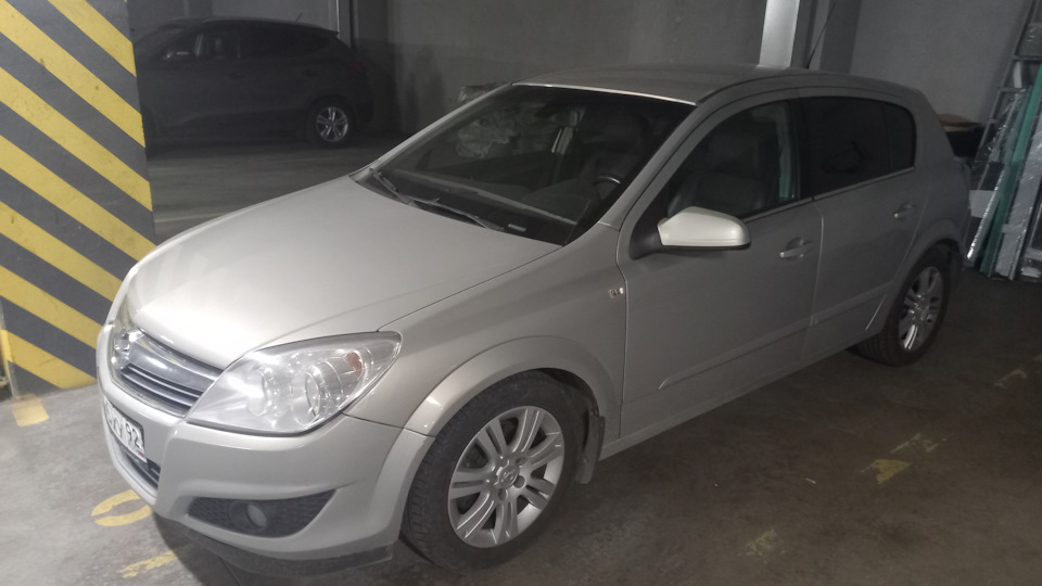Заводится со второго раза — Opel Astra H, 1,6 л, 2008 года | поломка ...