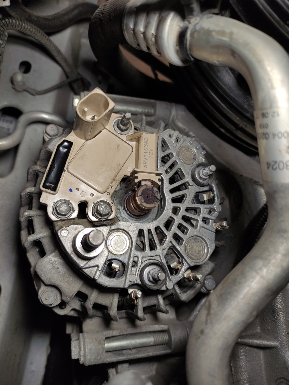 Фото в бортжурнале Lada Vesta SW Cross (1G). Запчасти на фото: ARV1103AD