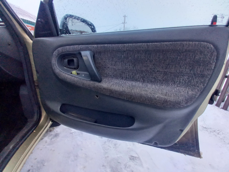 Замена активатора центрального замка — Daewoo Nexia (2G), 1,5 л, 2007 ...