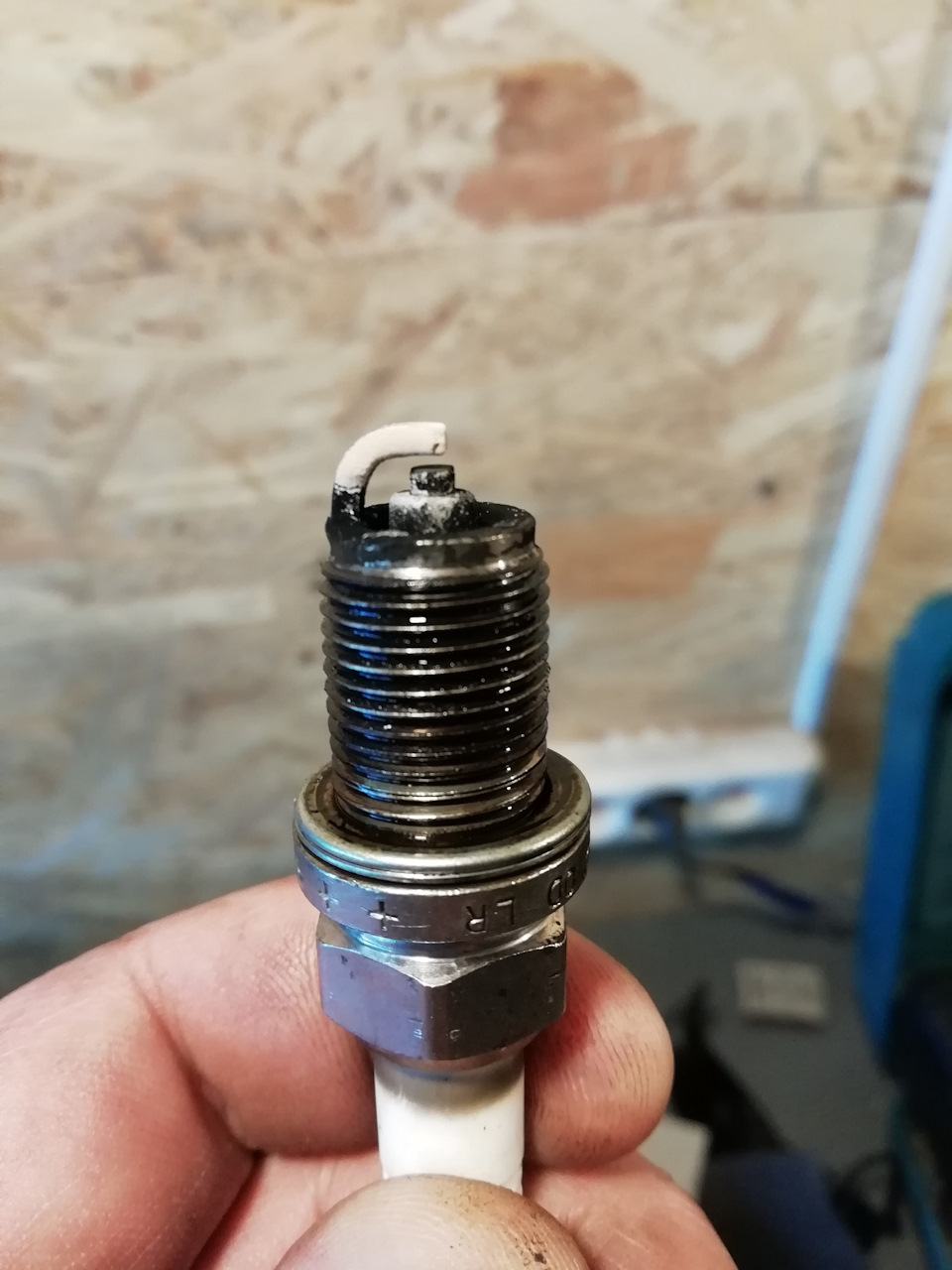 Замена свечей и ДИМЕКСИД! — Peugeot 306, 1,4 л, 1994 года | своими ...