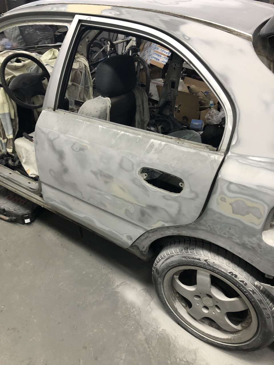 Фото в бортжурнале Mitsubishi Carisma