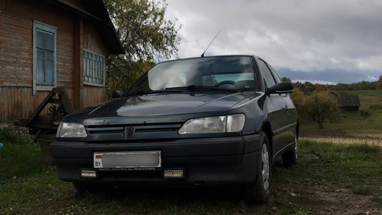 Peugeot 306 1.4 бензиновый 1994 | 