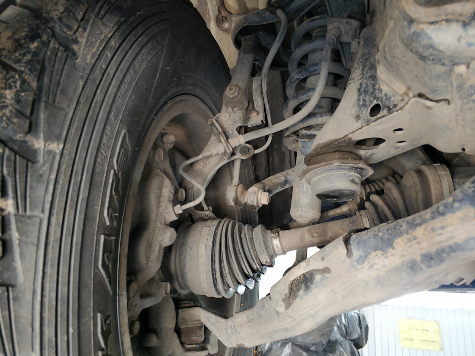 Фото в бортжурнале Toyota Land Cruiser Prado 120-series