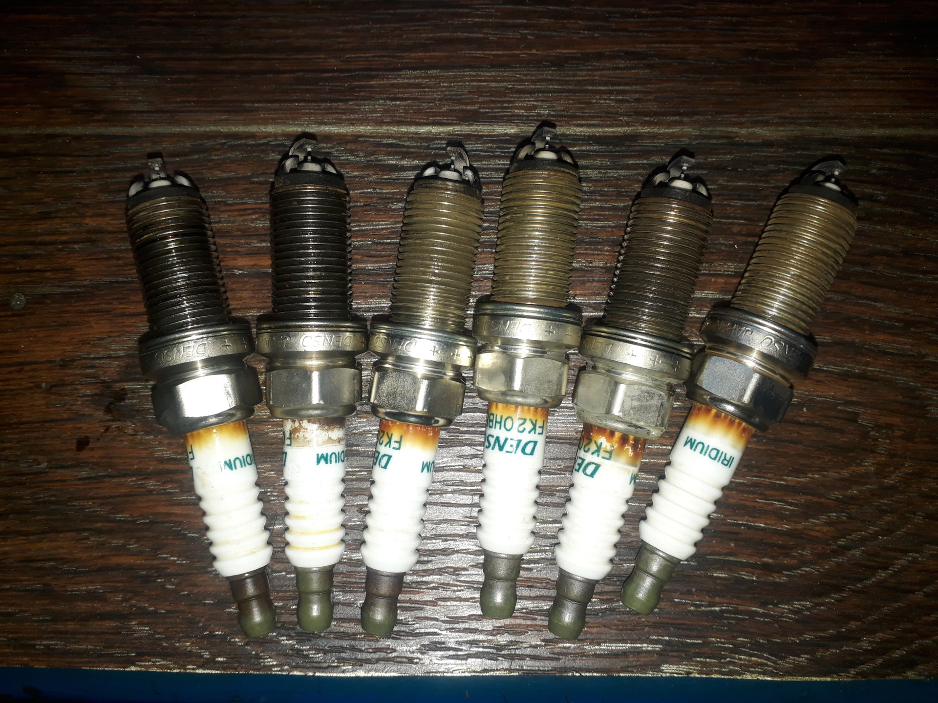 Fomoco свечи зажигания форд фокус 2. Свеча зажигания focus 2 1. Свечи c max. Ford 1493602 свеча зажигания. Свечи форд с макс 2.