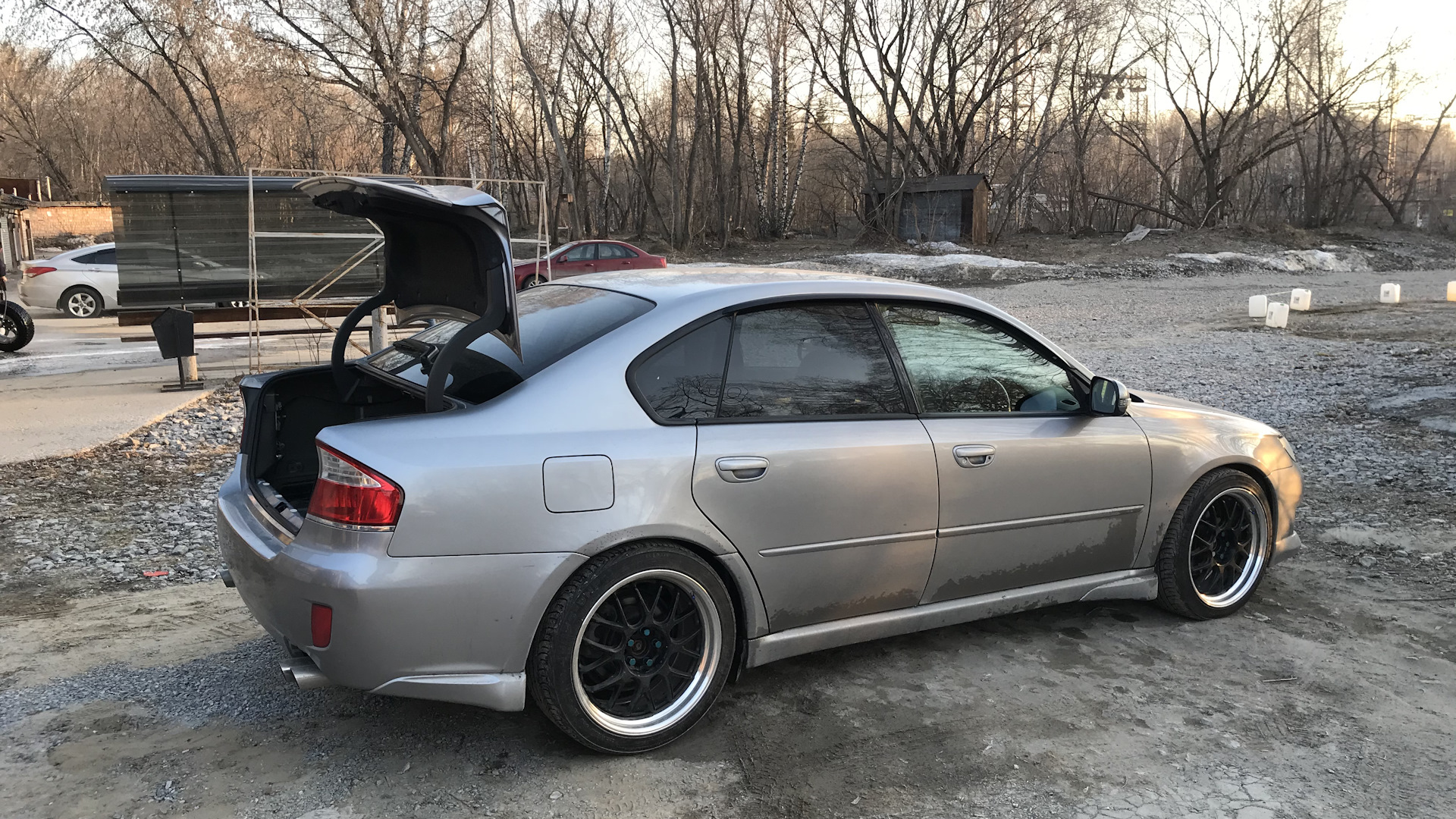 Распорки на subaru legacy b4 bl5