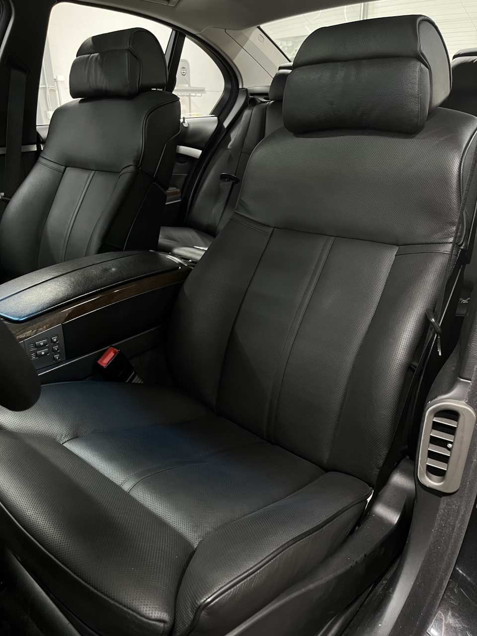 Сиденья. Продолжение — BMW 7 series (E65/E66), 4,8 л, 2005 года ...