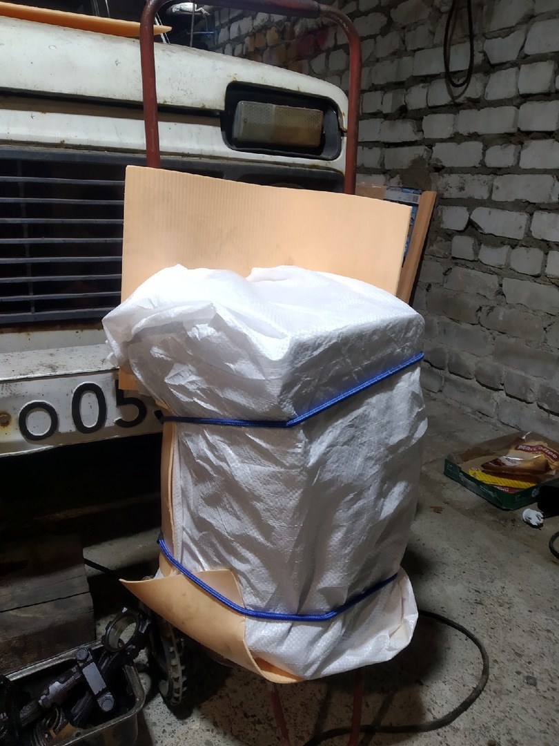 -потом на тележечку — Lada 4x4 3D