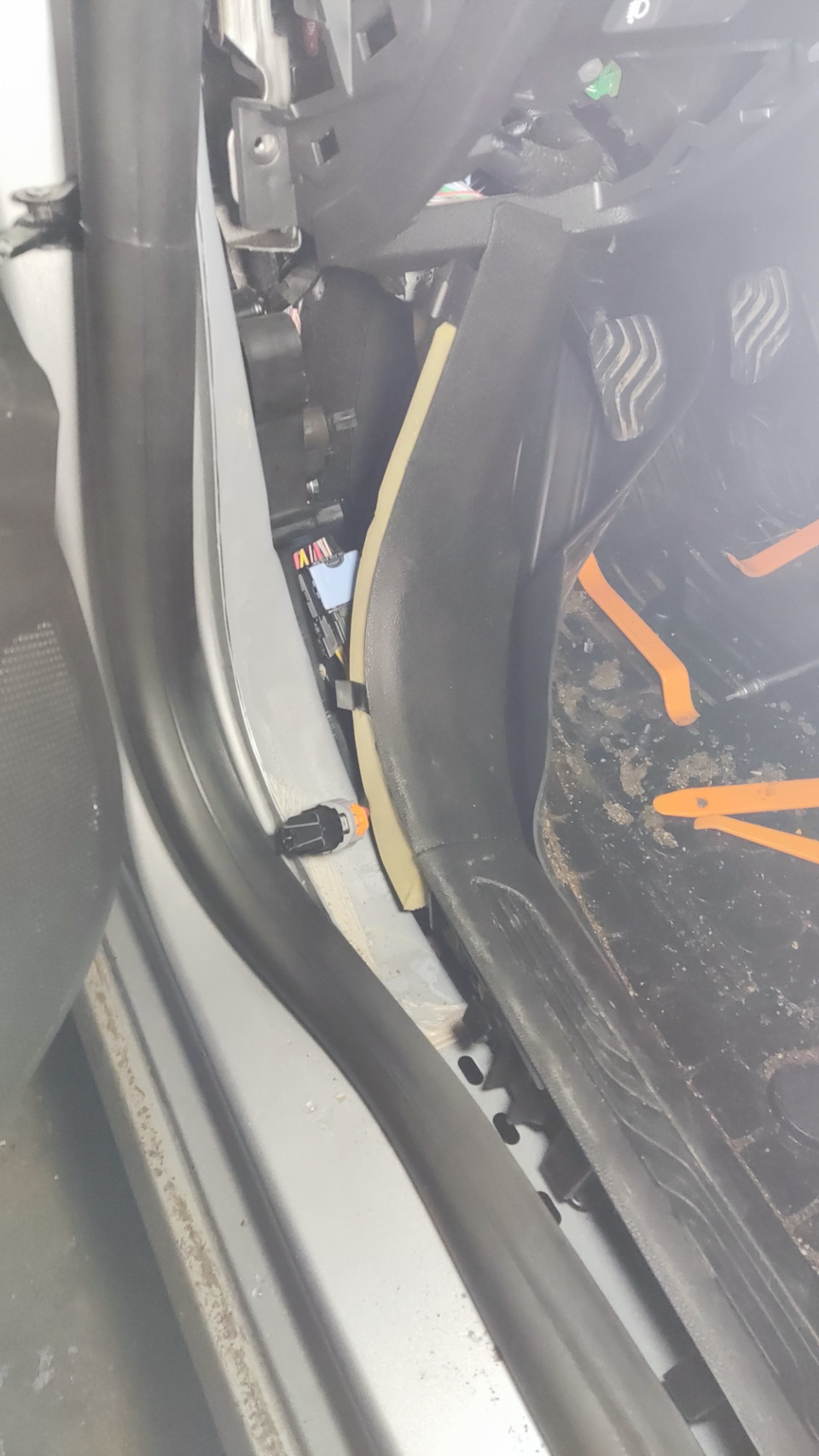 Силовой провод — Renault Megane IV