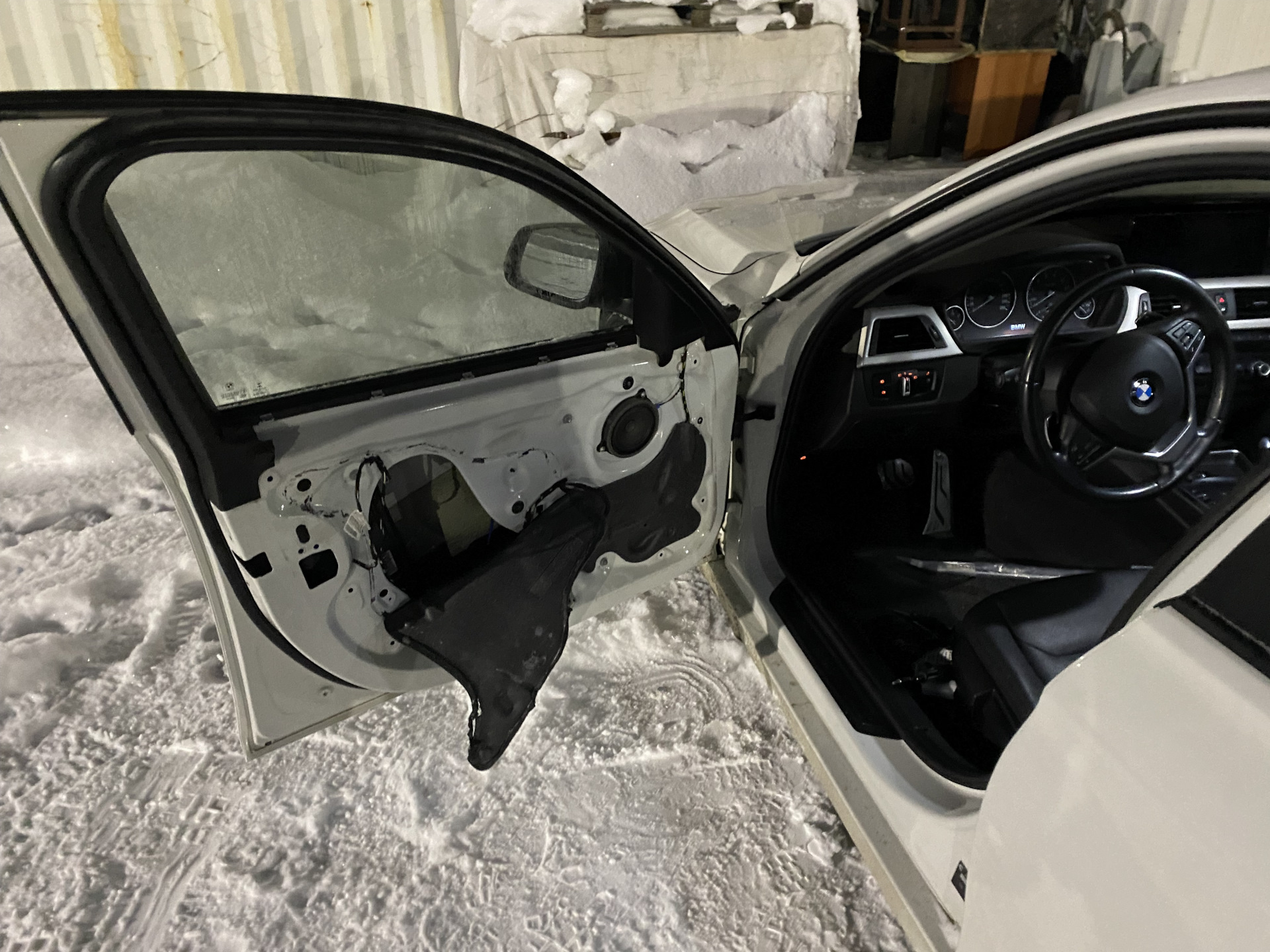 Замена ручки двери - BMW 3 series (F30), 2 л, 2012 года другое DRIVE2