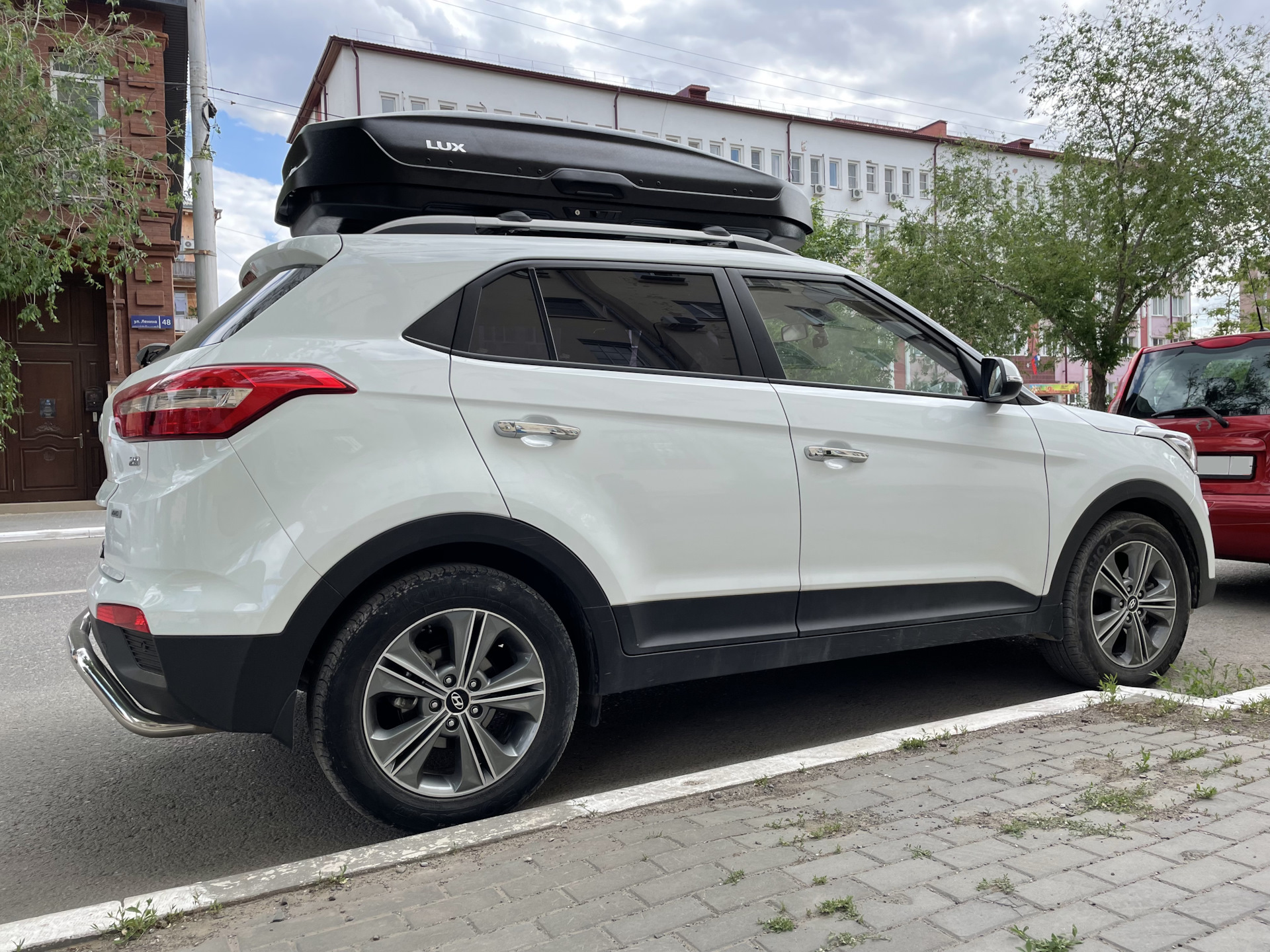 Автобокс LUX Tavr 197 и багажник L45-R (установка, впечатления ...