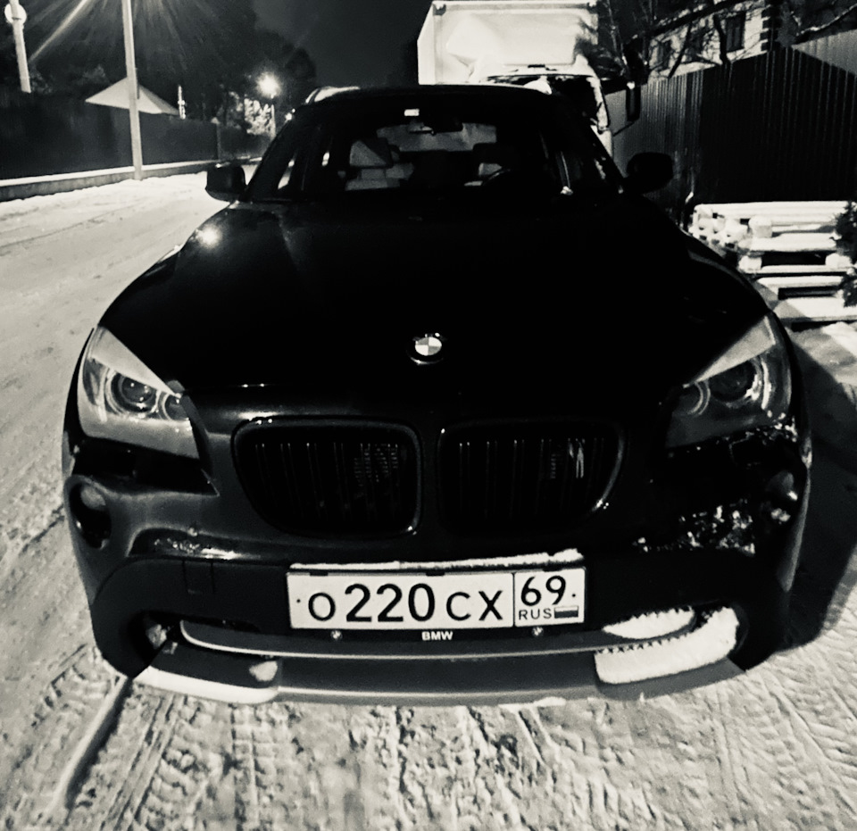 Резина Run Flat — BMW X1 (E84), 2 л, 2010 года | шины | DRIVE2