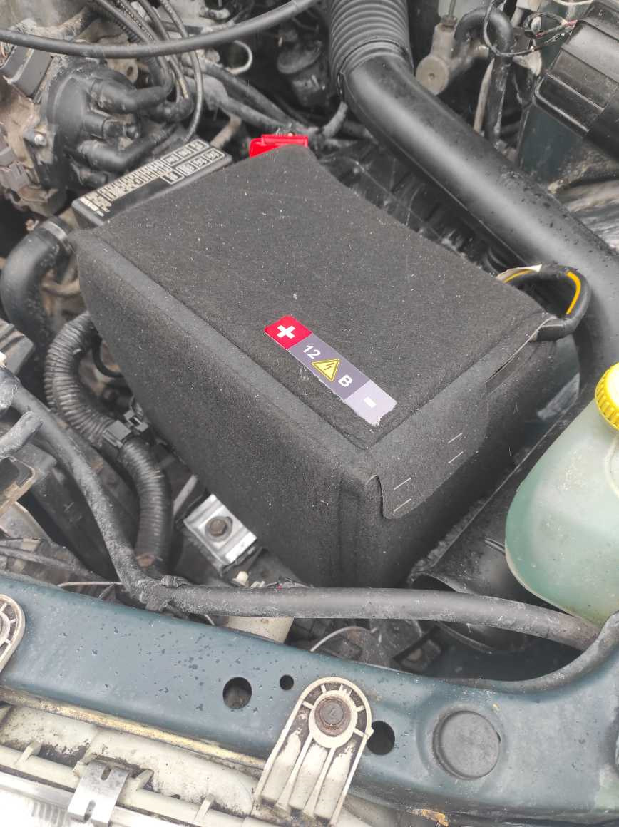 Аккумулятор тоже хочет любви — Nissan Primera (P11), 1,6 л, 1998 года ...