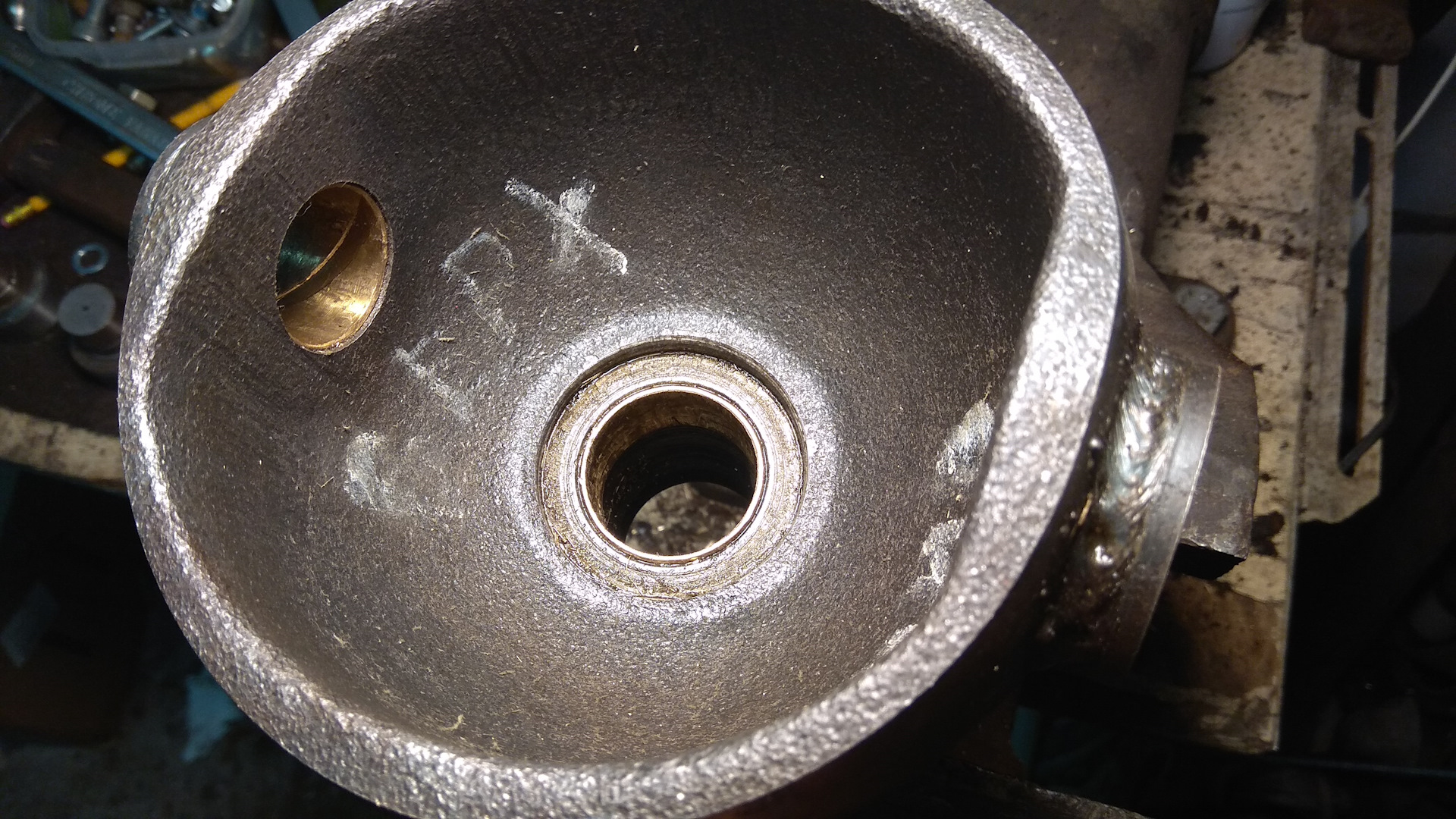 Втулка распорная хвостовика уаз. Втулка переднего моста уаз. Втулки переднего моста уаз 469. Втулки передний мост уаз. Втулка шруса уаз переднего моста.