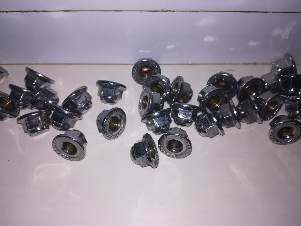 /ТО/ Замена подшипников хвостовика заднего моста — Nissan Terrano I, 2 ...