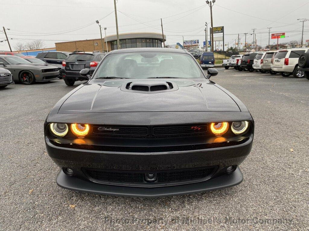 Dodge Challenger RT Shaker