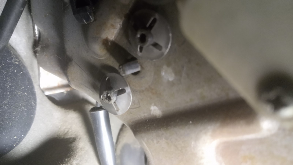 Фото в бортжурнале Peugeot 5008 (1G)