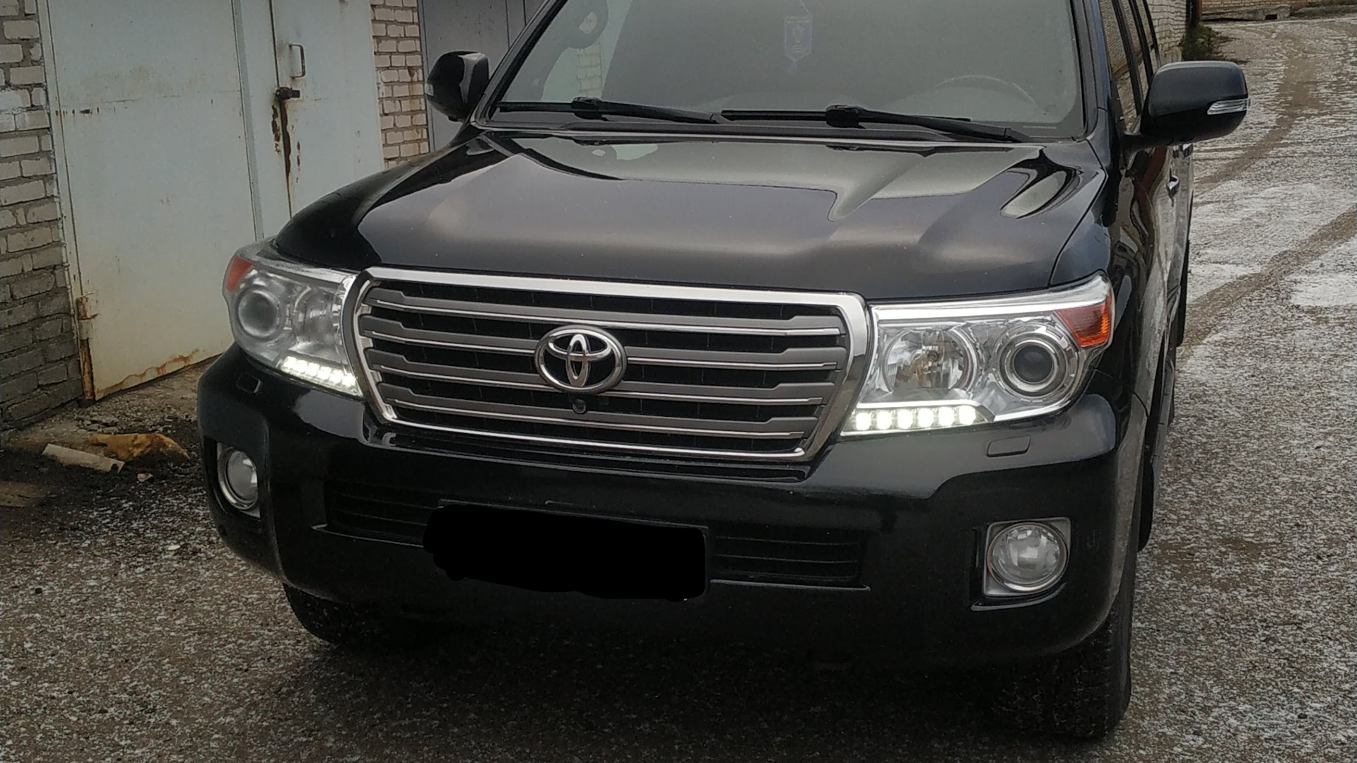 Toyota Land Cruiser 200 4.5 дизельный 2013 | Black edition на DRIVE2