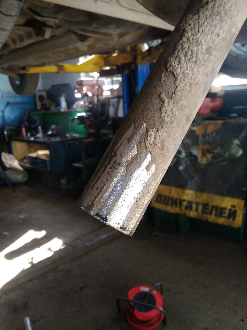 Замена резонатора на автомобиле Renault Logan 2007 года, г. Рязань ...