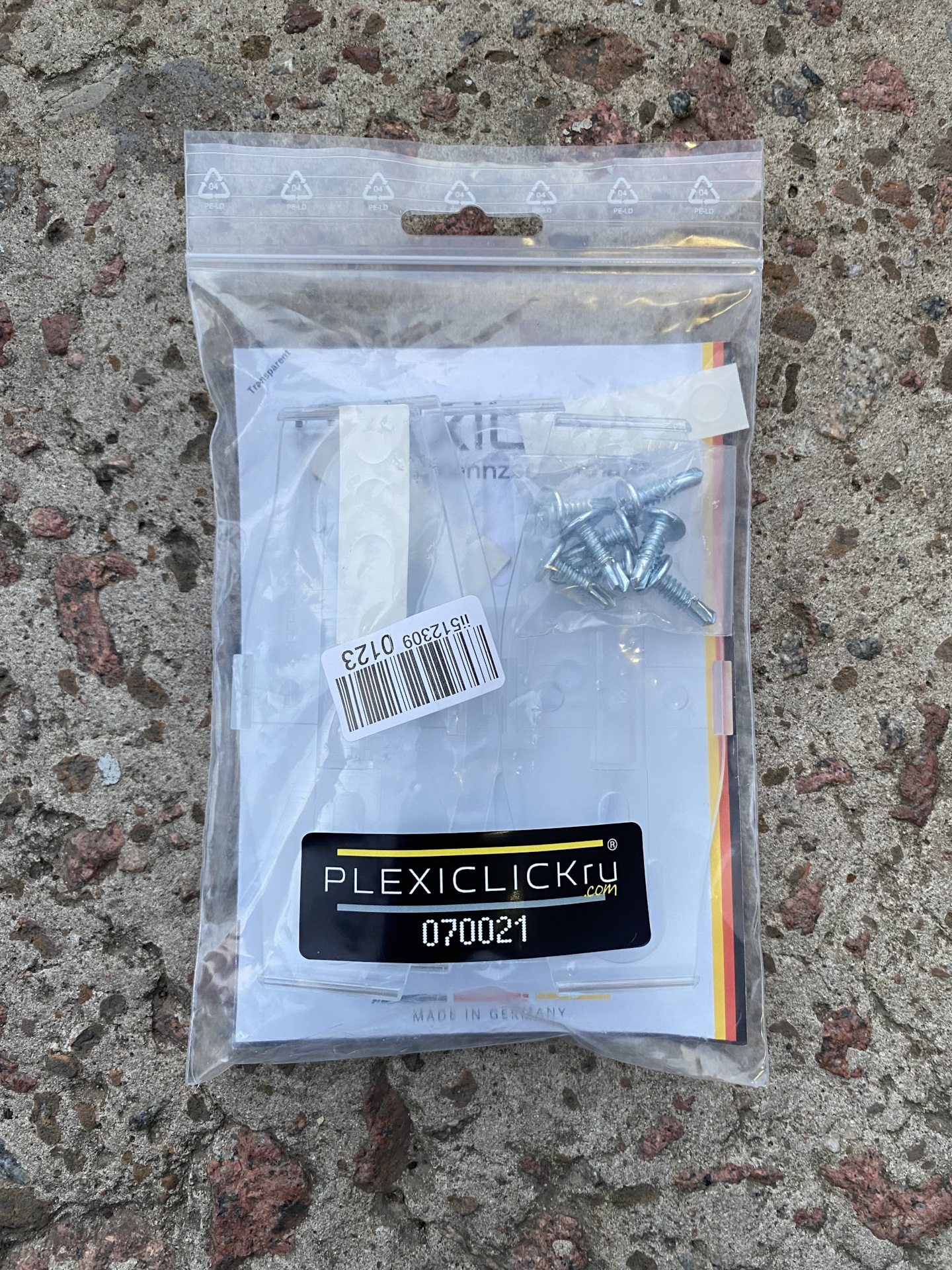 3. Рамки номера plexiclick — BMW 1 series (E81/E87), 1,6 л, 2011 года ...