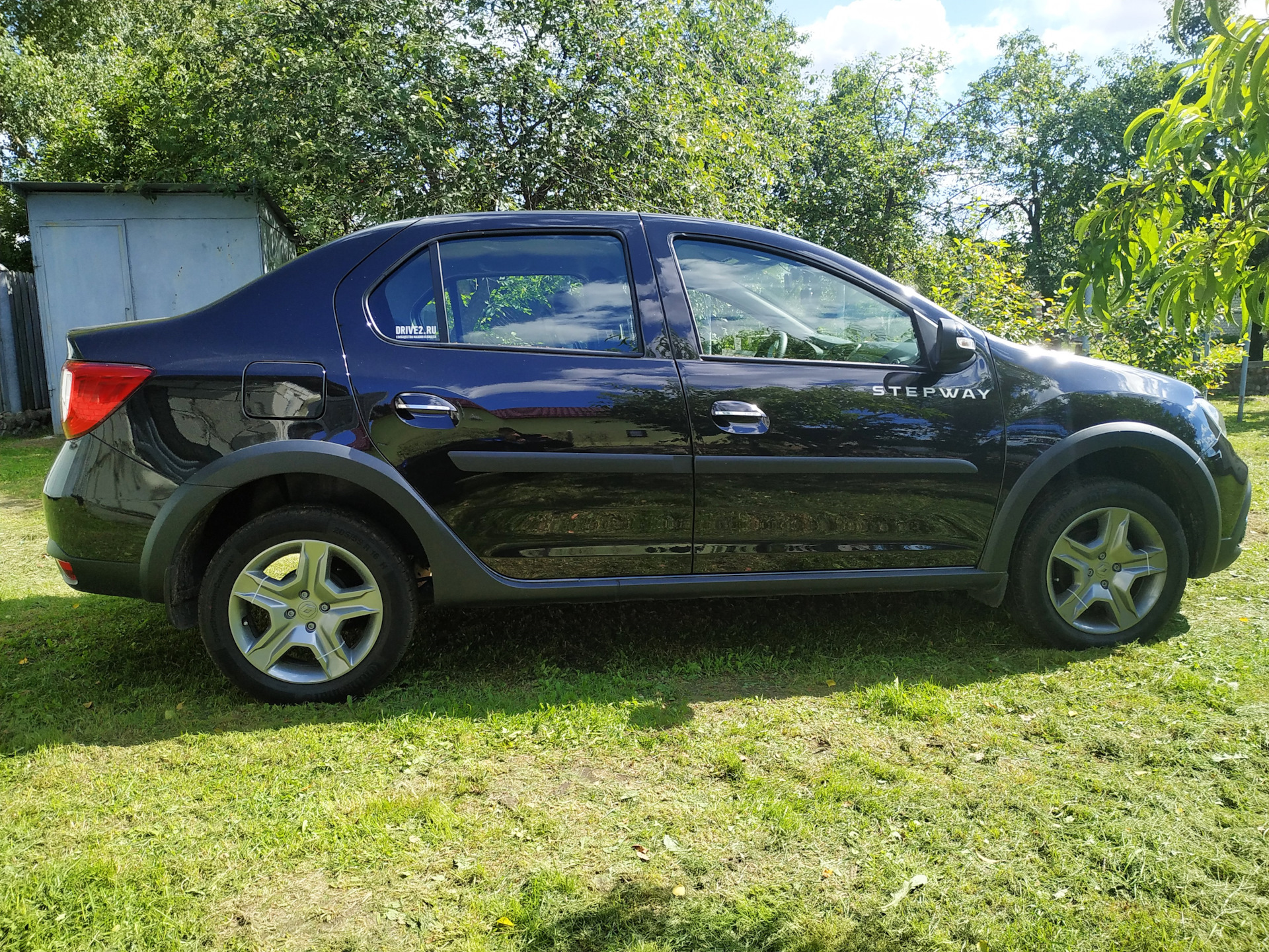 Logan Stepway Black