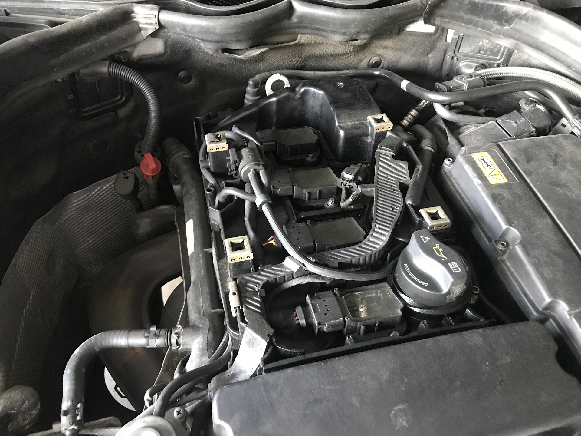 M271 двигатель. Mercedes m271. 271 Двигатель Мерседес w204. M271 Kompressor. M271.950.