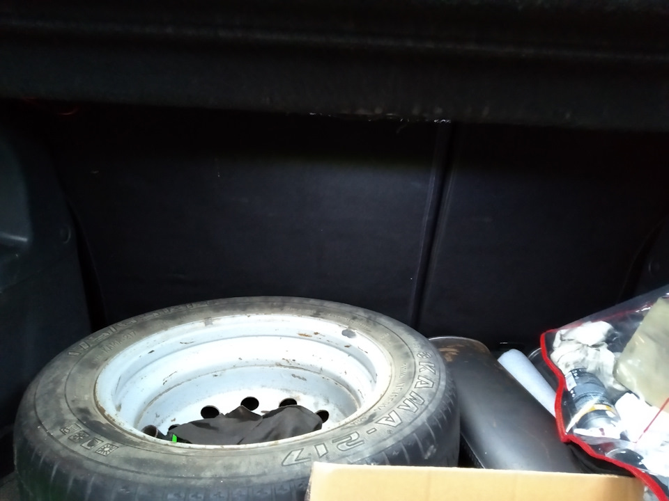 Свет в багажнике — Lada Гранта лифтбек, 1,6 л, 2014 года | своими ...