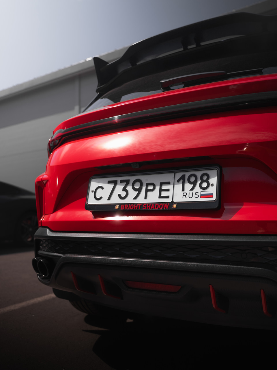 Номерные рамки Prime Frame для Geely Coolray вид сзади — Geely Coolray (2023)