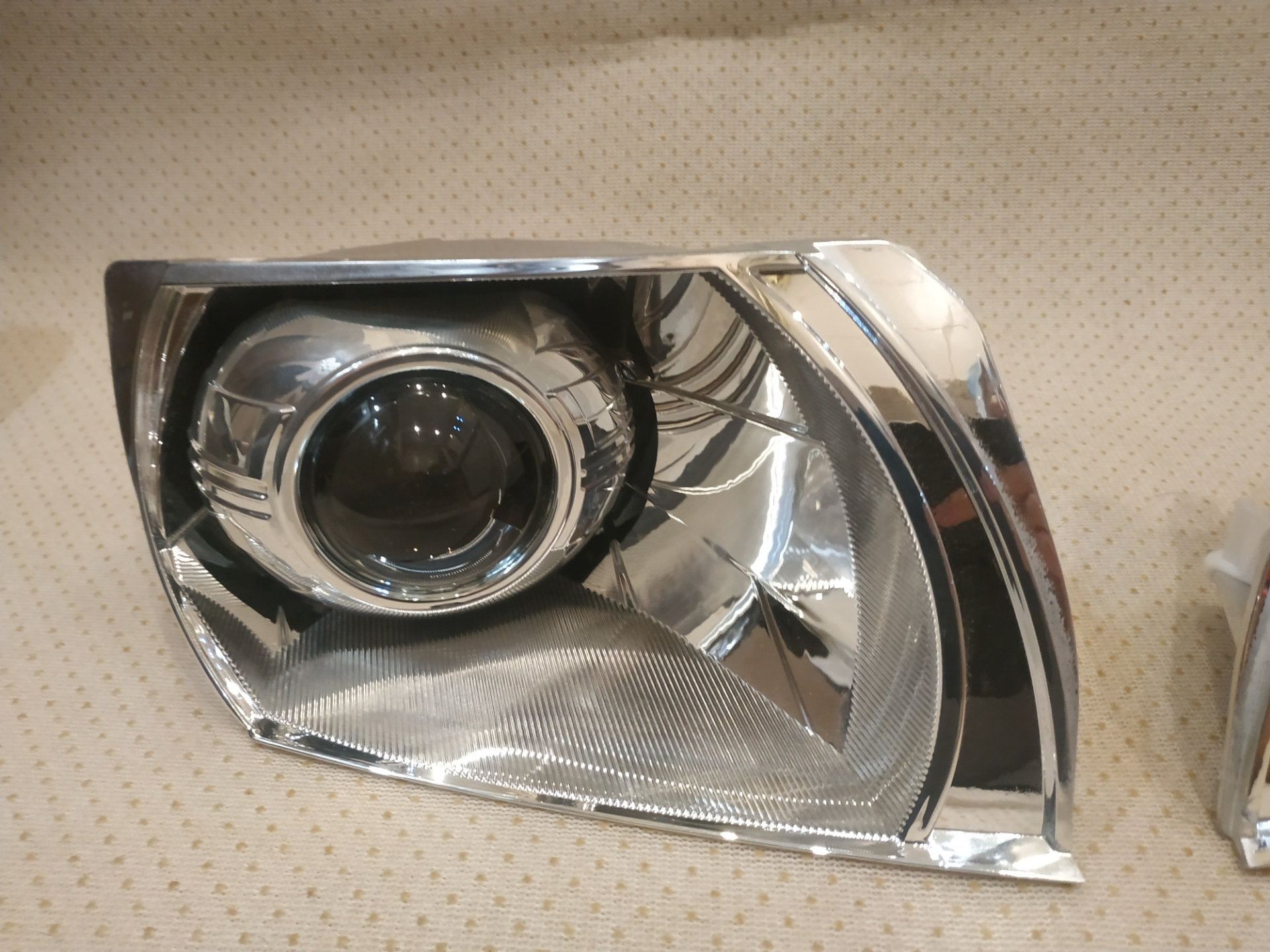 Нужны кому отражатели фар с линзами — Nissan Pathfinder (3G), 2,5 л ...