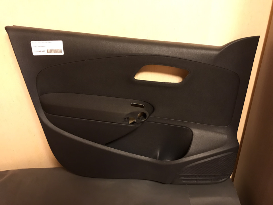 Дверная карта Comfortline на Volkswagen CrossPolo Mk5, Volkswagen Polo ...