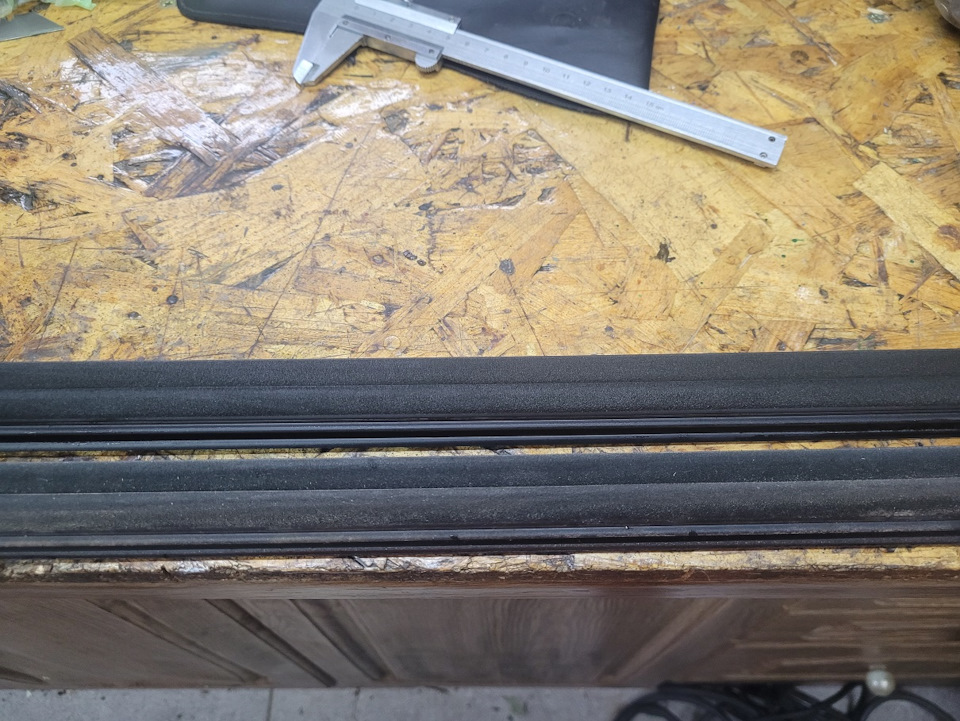 Снятие и чистка бархоток передних стекол — Chevrolet Lacetti Sedan, 1,8 ...