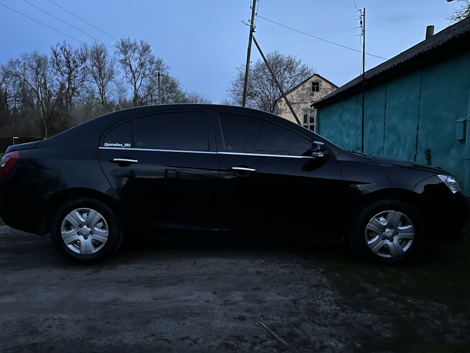Съемная тонировка на лобовое и боковые стекла — Geely Emgrand EC7 FE-1 ...
