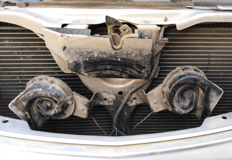 #13 Звуковой сигнал Волга. — Honda Odyssey (2G), 2,3 л, 2001 года ...