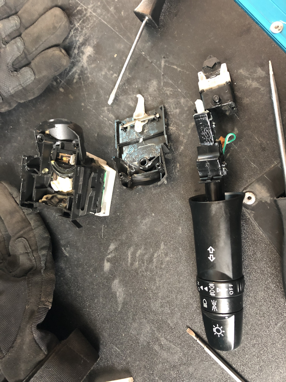 Разборка паджеро спорт