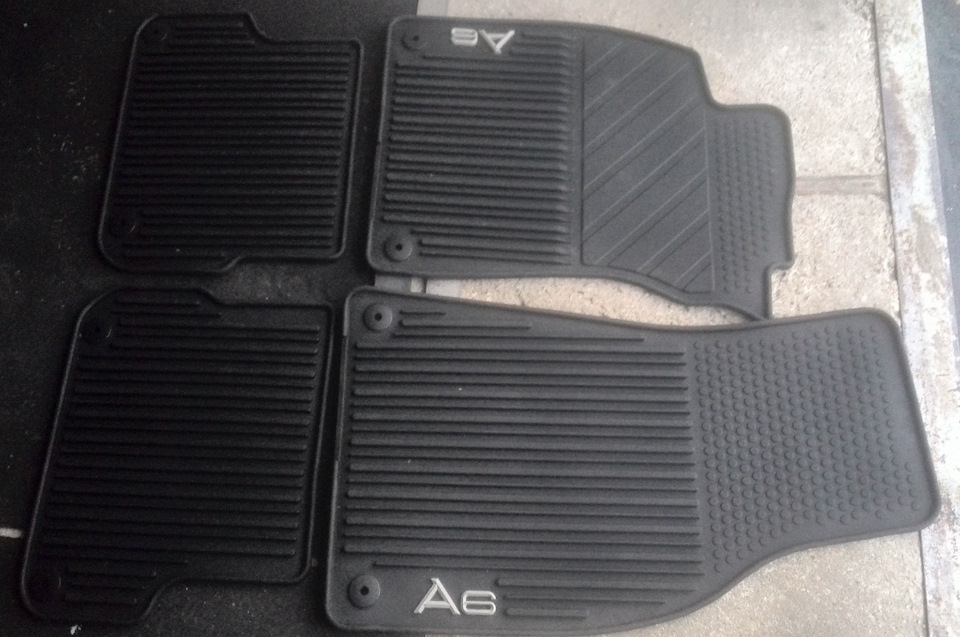 Резиновые коврики в салон. — Audi A6 Avant (C6), 2,7 л, 2006 года ...