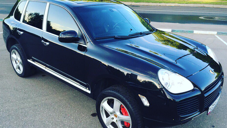 Порше кайен 3.2 бензин. Porsche Cayenne v6. Porsche Cayenne 955 Black. Китаец похожий на Порше Кайен. Porsche Cayenne Turbo 955 выхлоп
