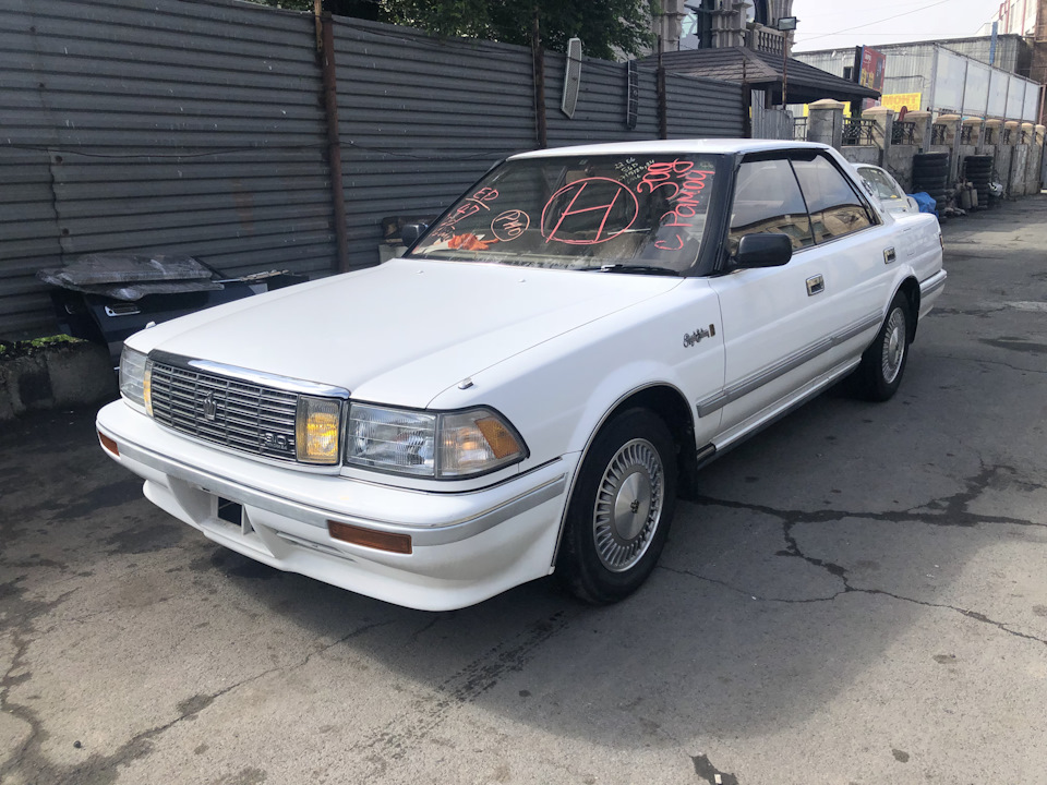 Toyota Crown ms130