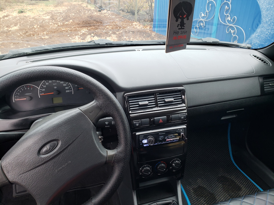 Консоль priora 2 в priora 1 — DRIVE2