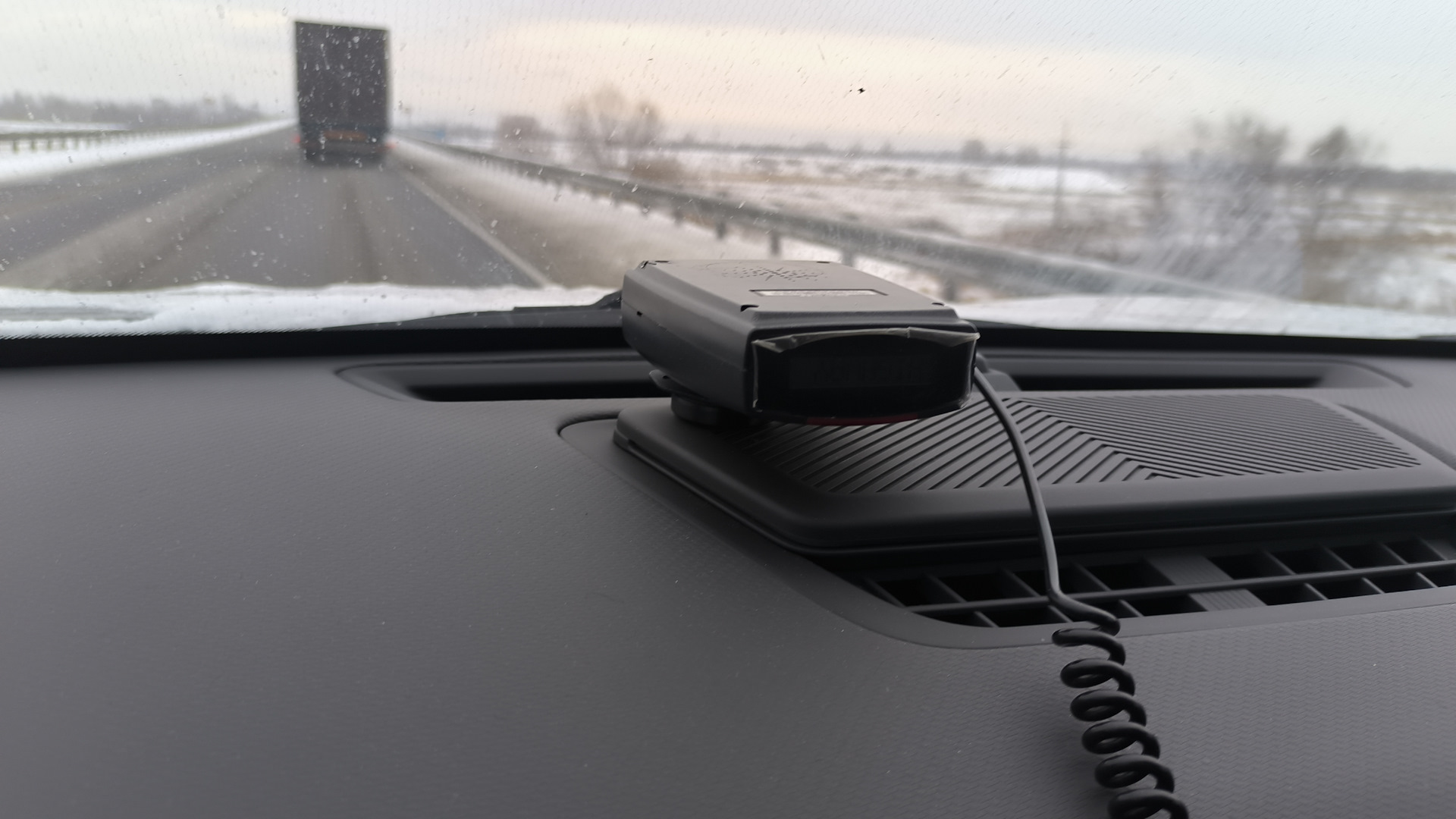 Как пользоваться приложением антирадар худ спид - лайт?. Антирадар детектор андроид. Лучшее приложение радар детектор. Gps антирадар детектор free. Лучшее приложение радар детектор.