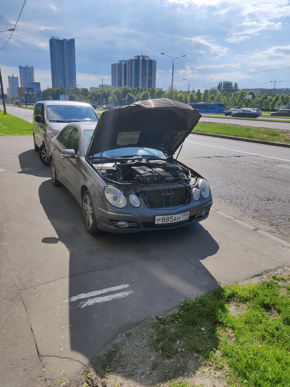 Фото в бортжурнале Mercedes-Benz E-class (W211)