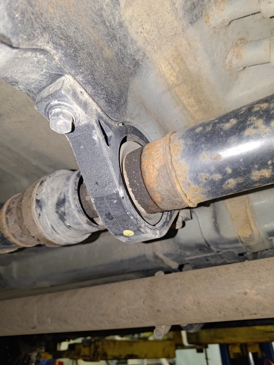 Пришло время подвесному подшипнику кардана и не только((( — KIA ...