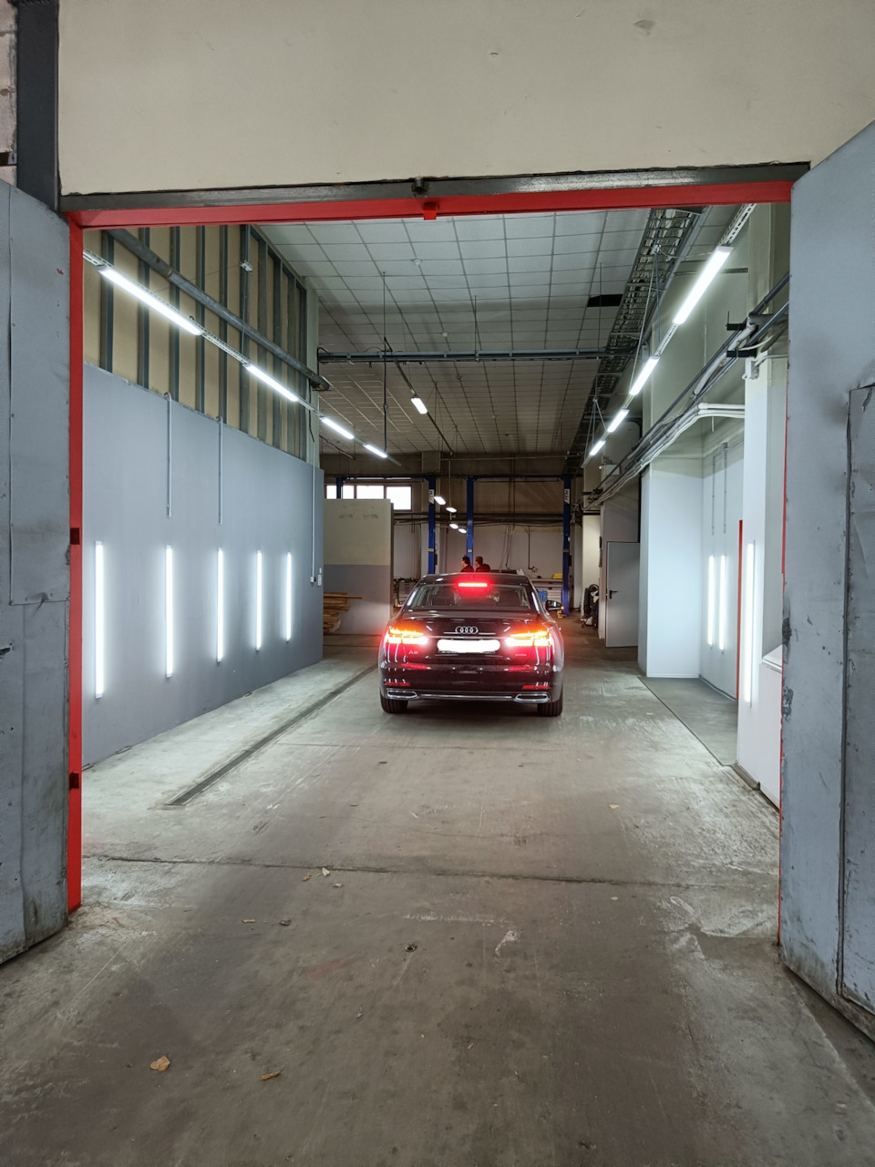 Установка бесключевого доступа — Audi A6 (C8), 2 л, 2021 года | тюнинг ...