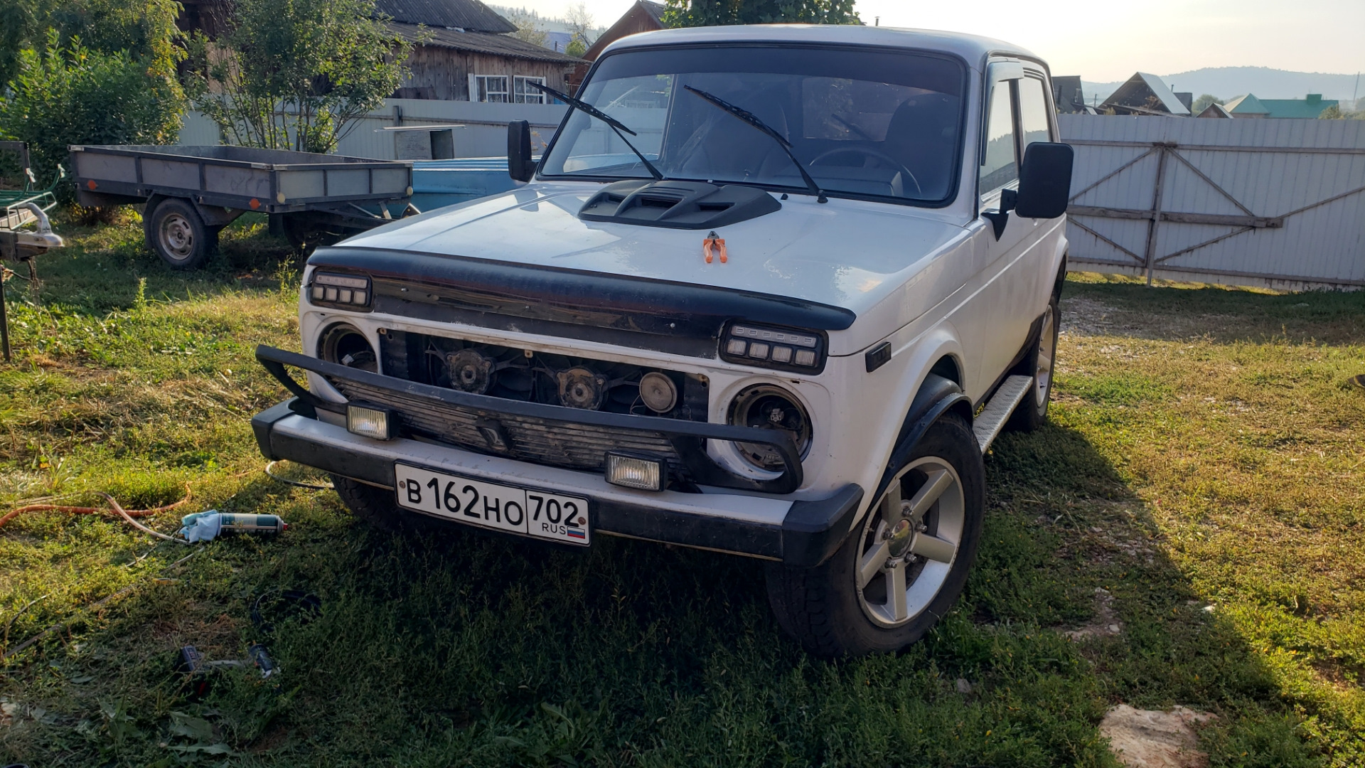 Lada Niva Facelift