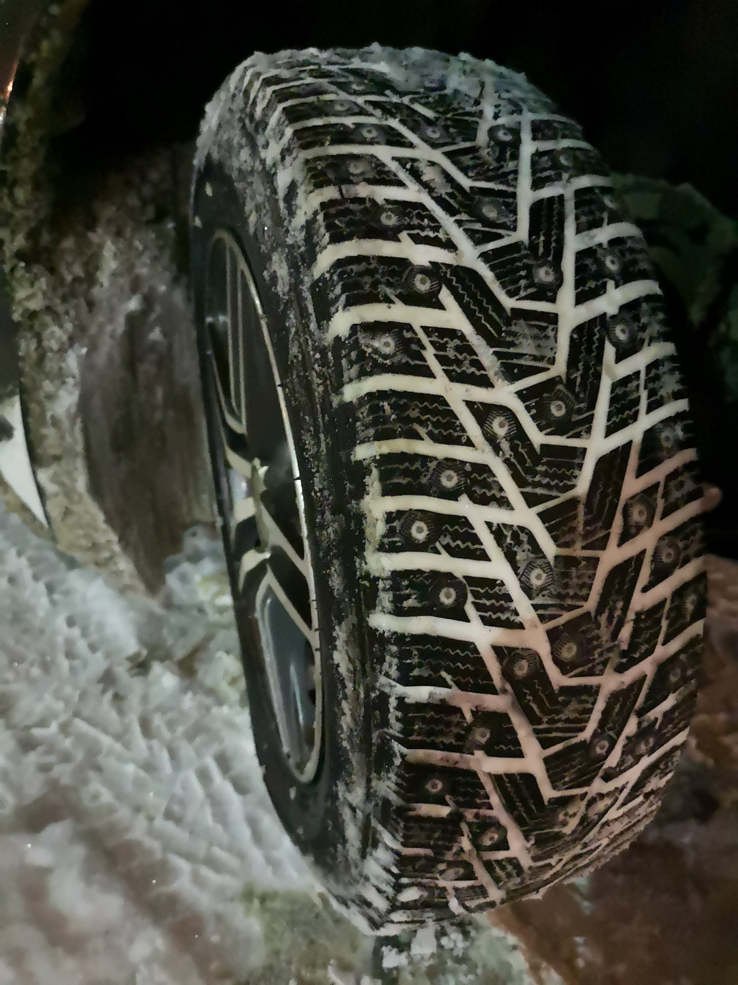 Hankook winter i pike rs2. LC Prado Hankook Winter.