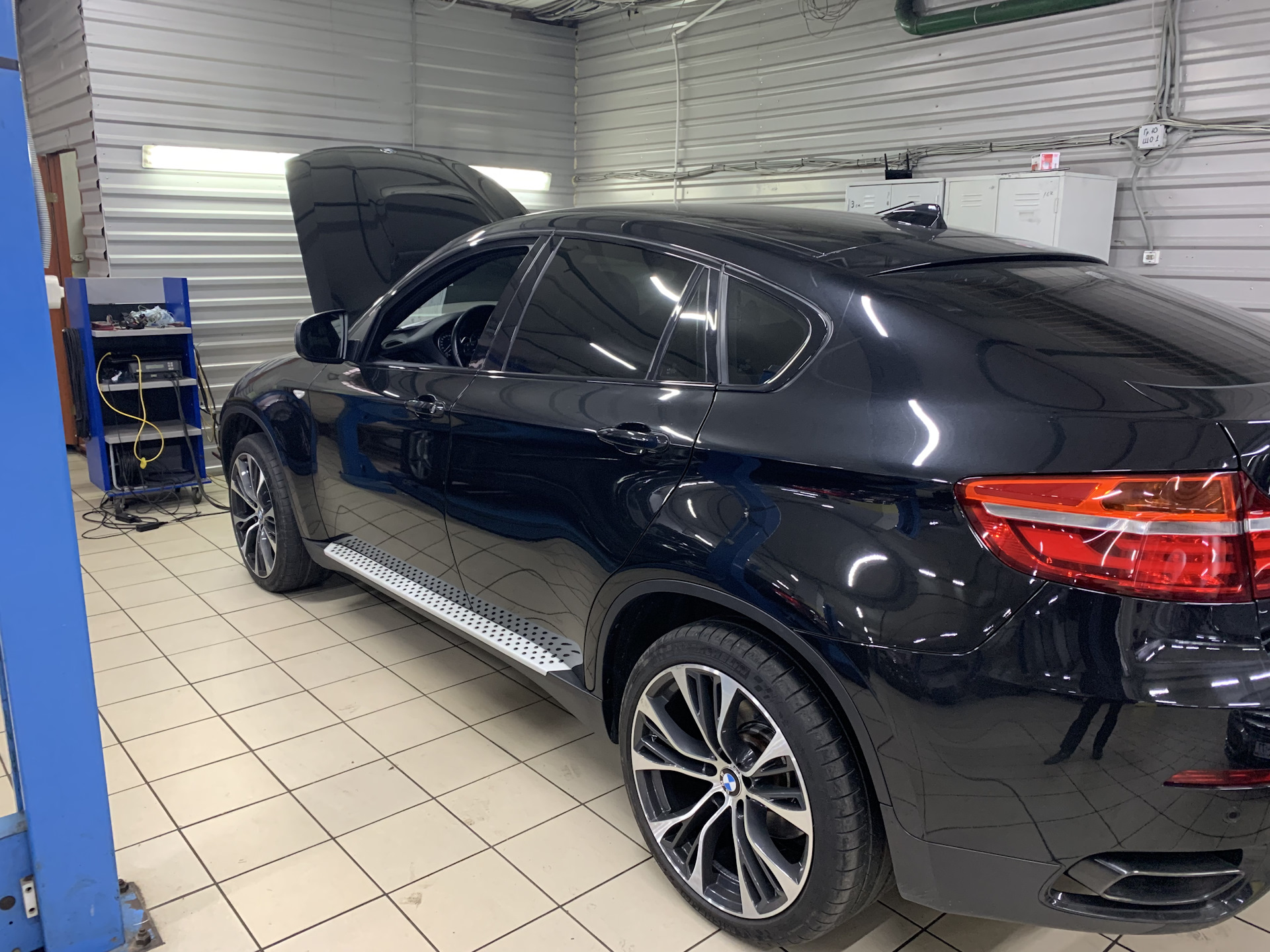 После замены клапанной через 1000 км заехал на сервис посмотреть — BMW ...