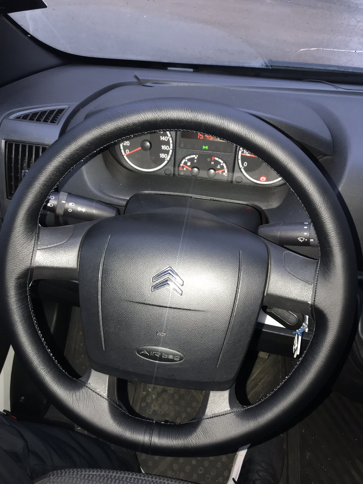 Как снять руль на ситроен джампер Оплётка руля самодельная - Citroen Jumper (2G), 2,2 л, 2013 года своими руками D