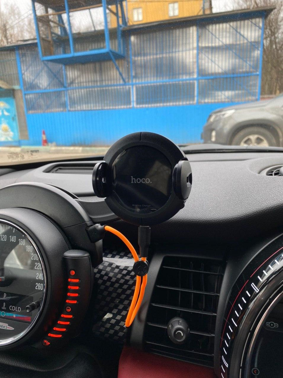 Установлен мини. Держатель телефона Mini Cooper JCW. Mini Cooper click Drive System держатель. Mini Cooper 65902471026. Держатель для Mini click&Drive.