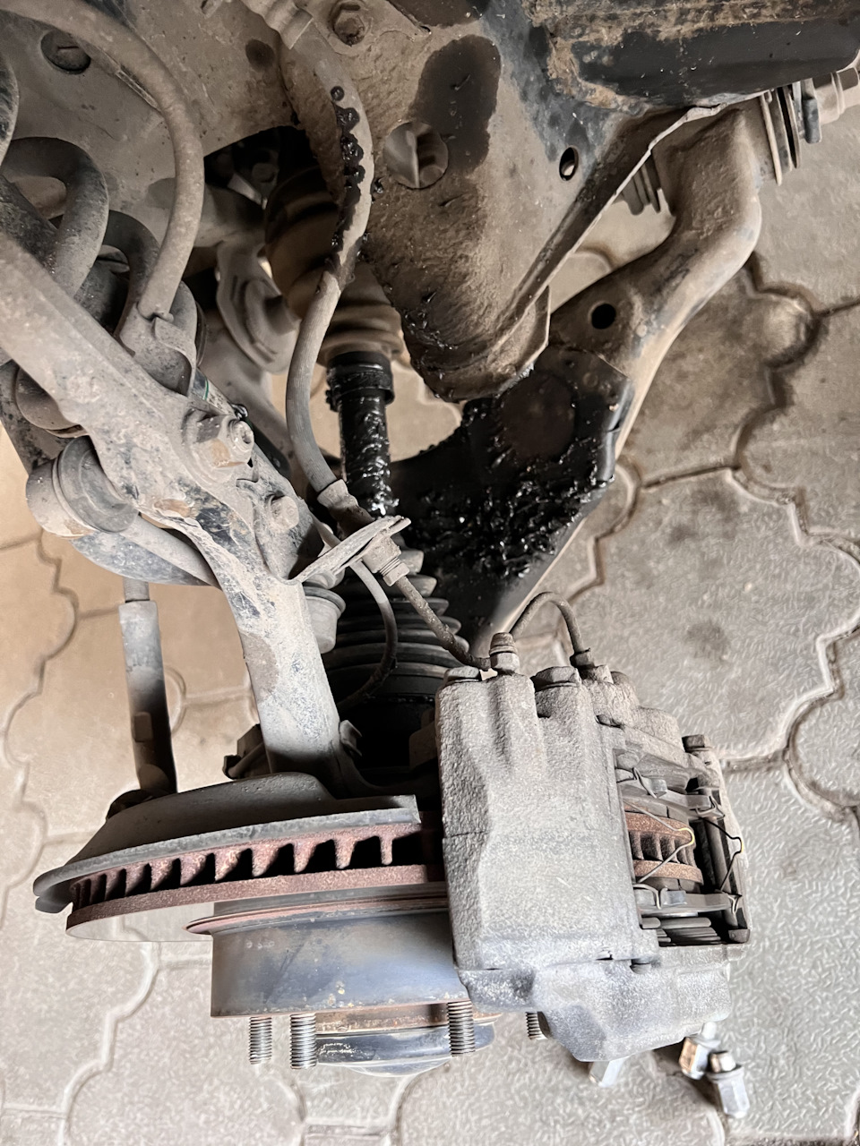 Поставил TPMS от Carobotor — Toyota FJ Cruiser, 4 л, 2007 года