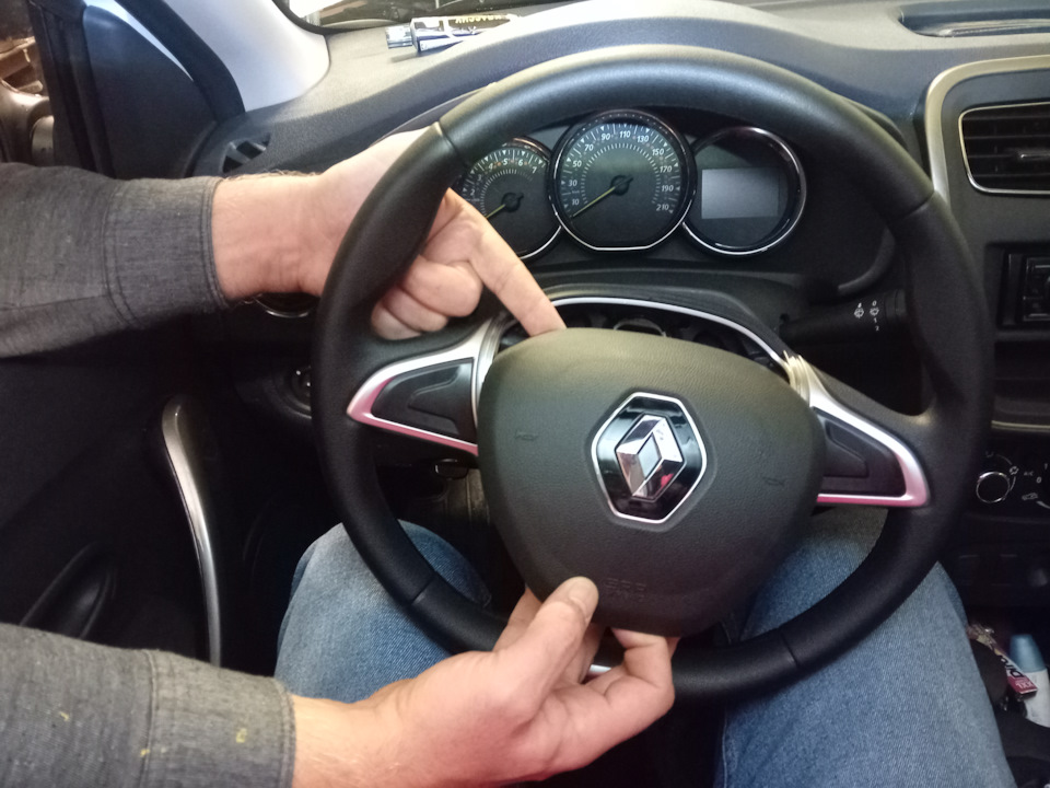 Фото в бортжурнале Renault Logan Stepway